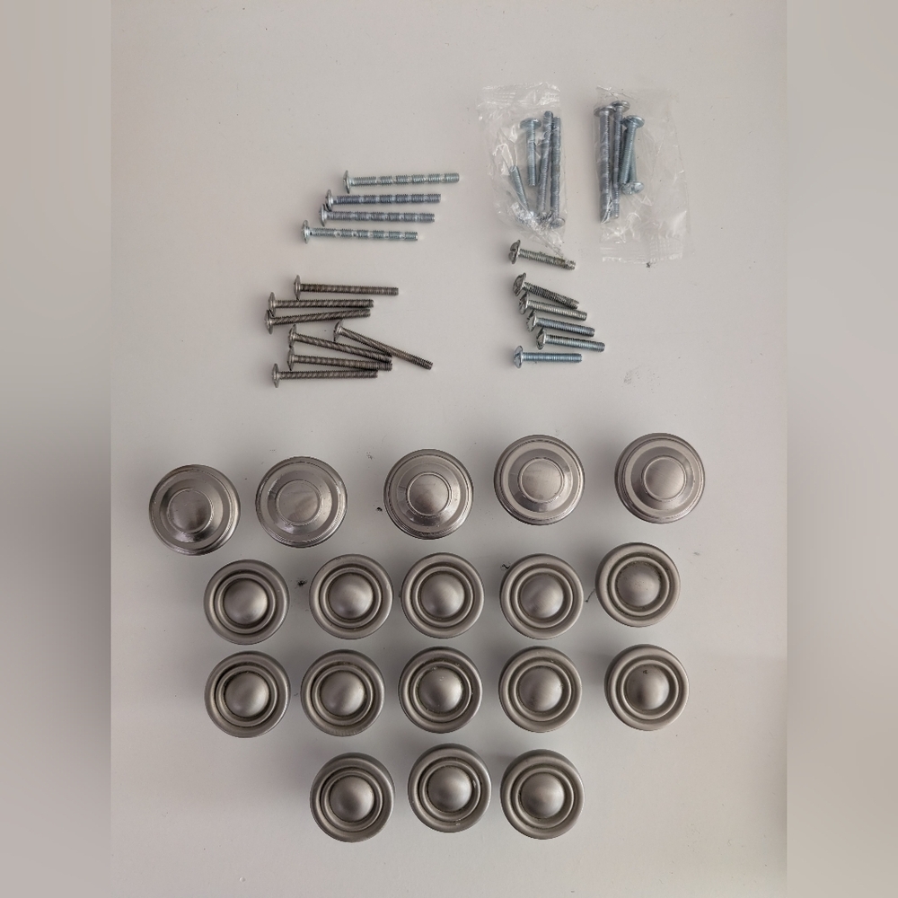 Cabinet Doorknobs